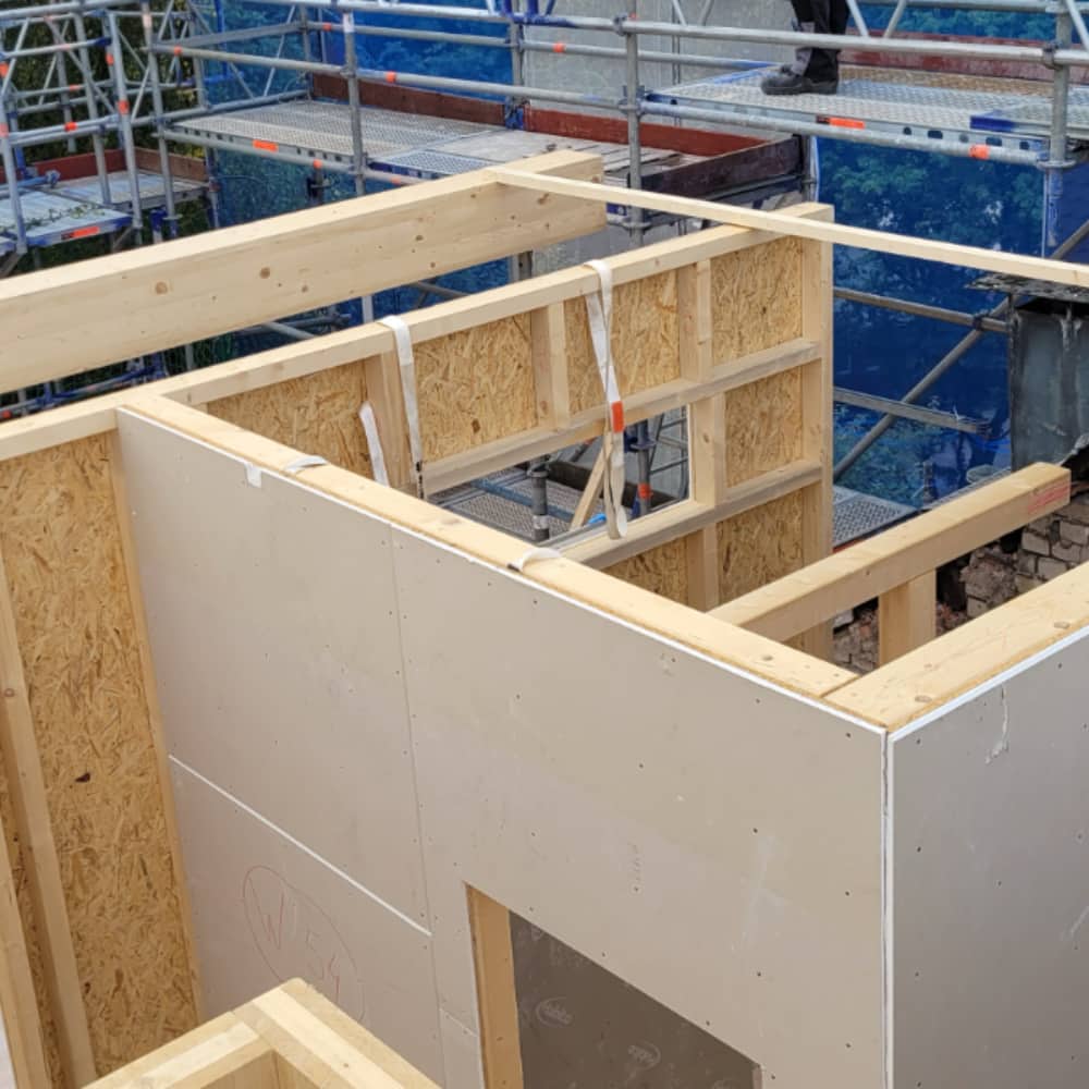 Aufstockung Mehrfamilienhaus in Hamburg - hier: Innenliegender Holzrahmenbau